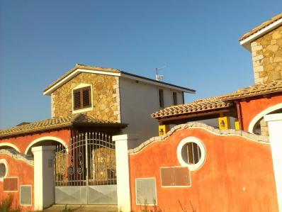 villetta castiadas olia speciosa